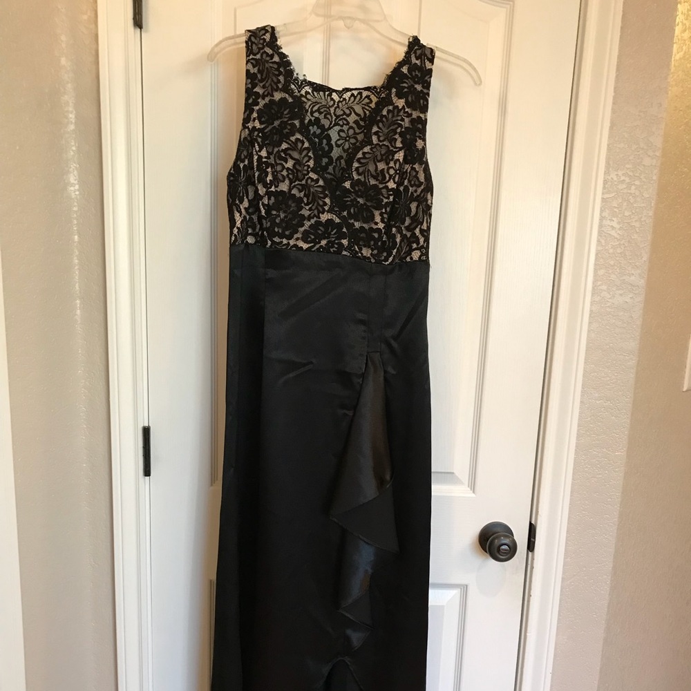Scott McClintock black lace formal gown
